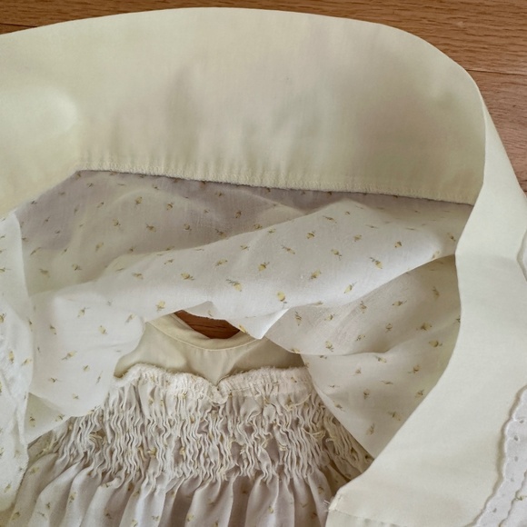 Polly Flinders Hand Smocked Yellow and White Baby Dress Size 0-6 Months - Picture 12 of 14